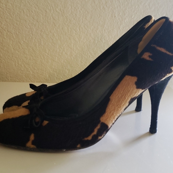 Stuart Weitzman 6.5 heels - Picture 2 of 4